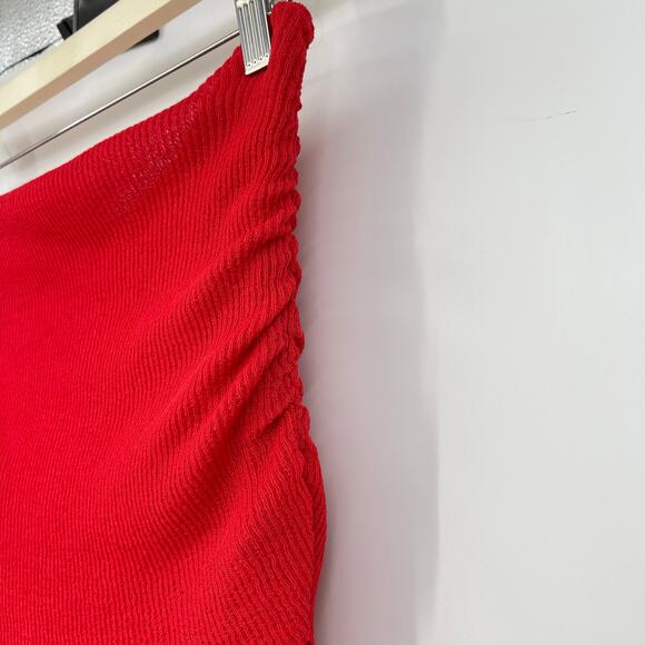 Lovers and Friends | Peregrine Off The Shoulder Maxi Dress in Red Sheer Knit S - Picture 6 of 14